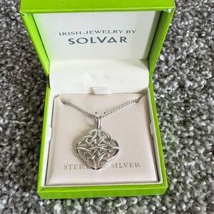 Silver Celtic Knot Pendant Necklace